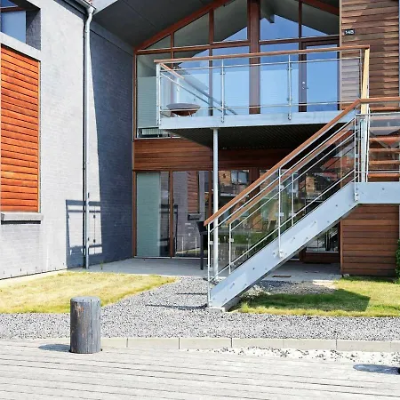 Lejlighed Two-bedroom Holiday In 8